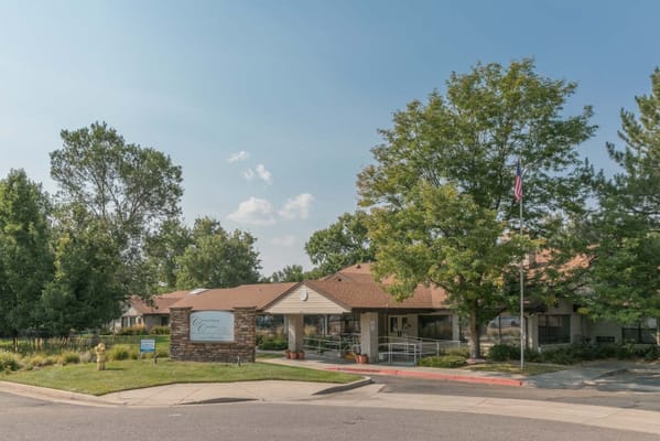 Exterior view of Frontier Valley Independent and Assisted Living facility