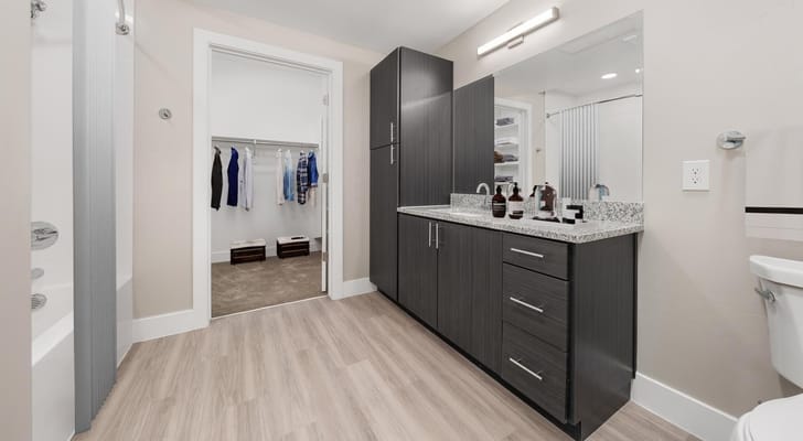 Modern bathroom with a spacious cabinet and mirror