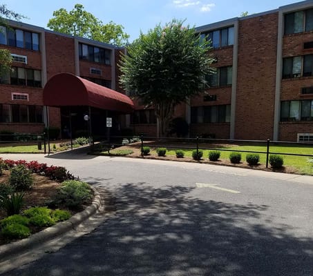 Entrance of Elizabeth Wright Apartments with landscaped garden