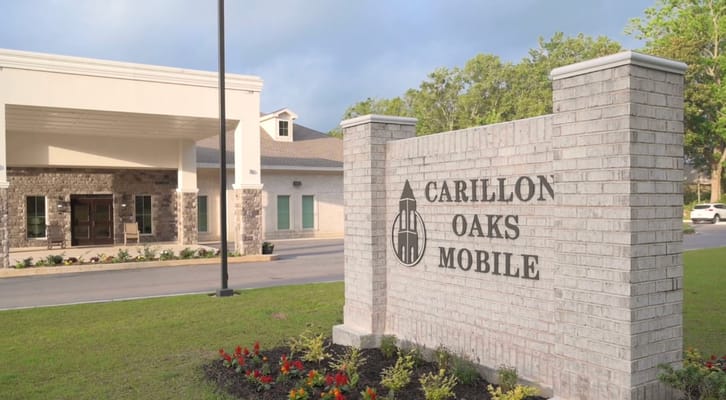 Exterior sign of Carillon Oaks facility