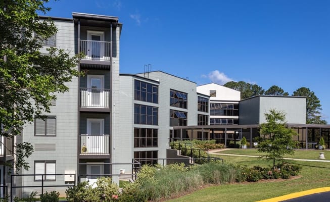 Exterior view of The Residences at Arbor Lake building