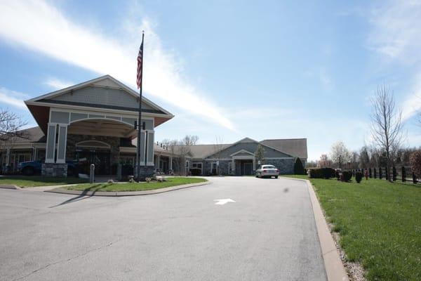 Exterior view of Morning Pointe Senior Living building