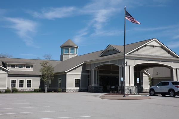 Exterior view of the Morning Pointe Senior Living building