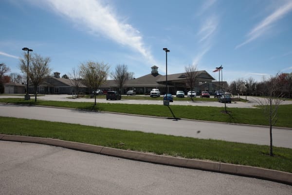 Exterior view of Morning Pointe Senior Living with entrance
