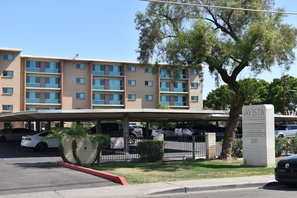 Exterior view of Avista Senior Living North Mountain
