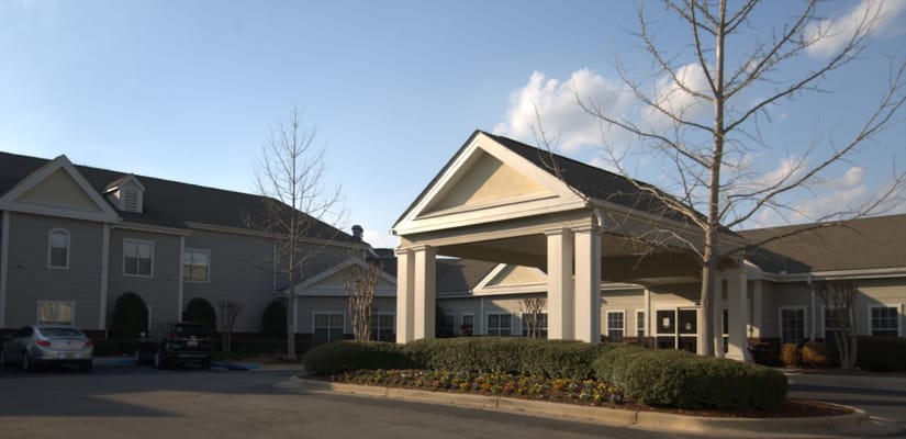 Front entrance of Grandview Gardens senior living facility