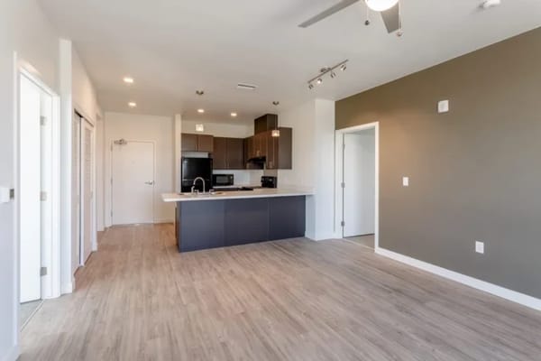 Crossing Pointe North Apartments