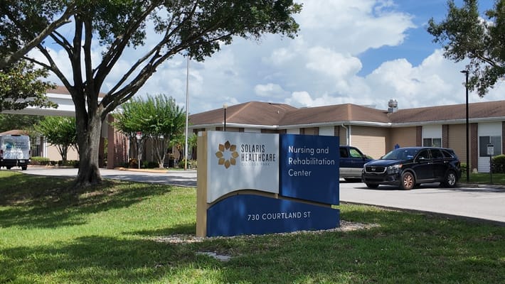 Exterior view of Solaris Healthcare College Park sign