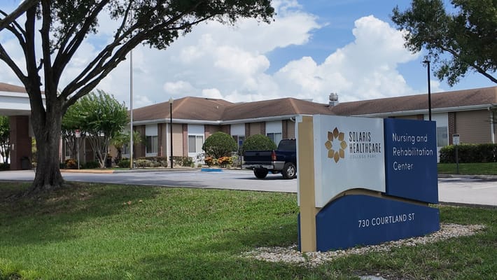 Exterior view of Solaris Healthcare College Park building