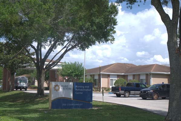 Exterior view of Solaris Healthcare College Park facility