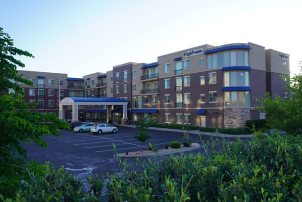 Exterior view of HighPointe Assisted Living & Memory Care facility