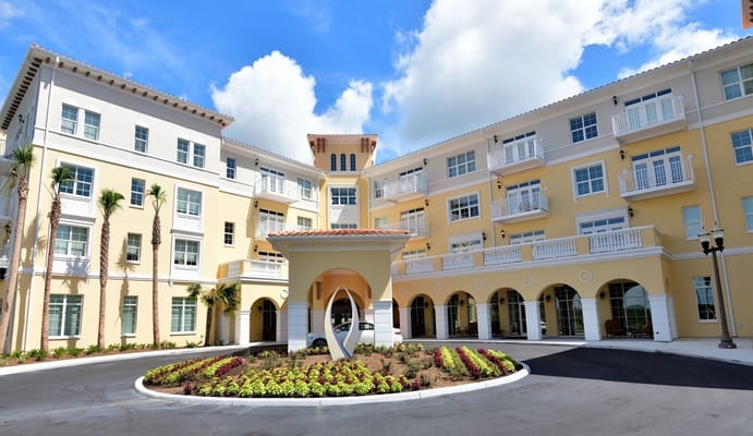 Exterior view of The Summit of Citrus Hills building