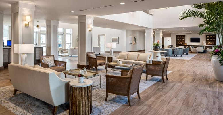 Bright and inviting lobby with comfortable seating