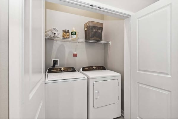 Windsor Clearwater Apartments