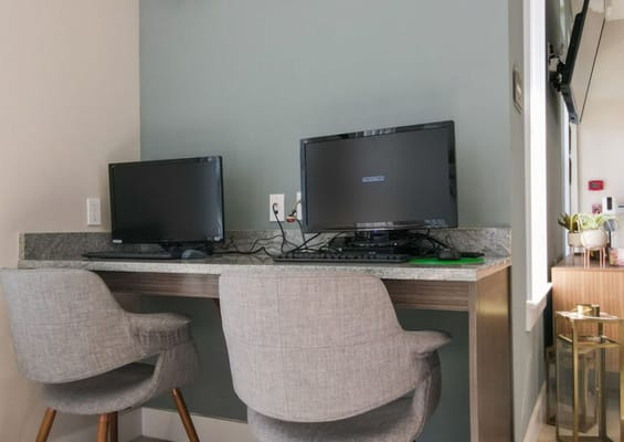 Banyan Reserve Senior Apartments