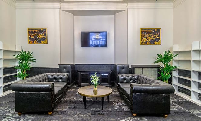 Hotel President Senior Apartments