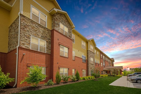 Exterior view of Parallel Senior Villas Apartments