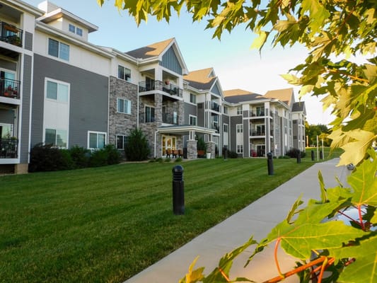 Exterior view of Branchwood Village apartments