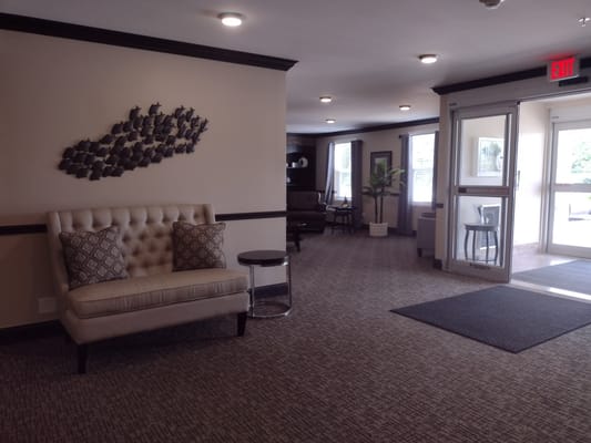 Common area with seating in a senior apartment facility