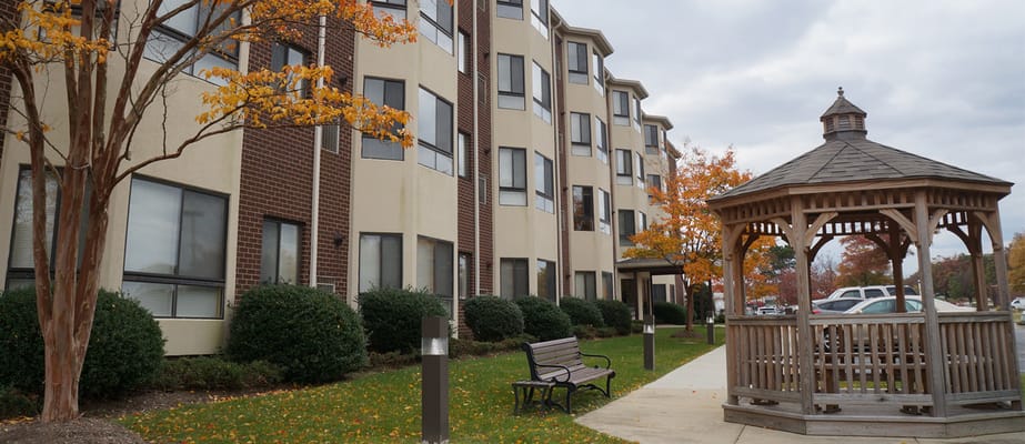 A gazebo beside the entrance of Victory Lakeside senior living facility.