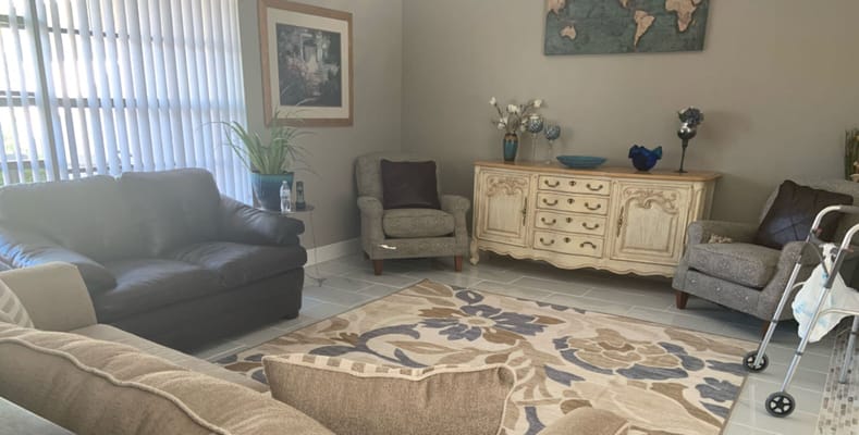 Cozy common area with comfortable seating