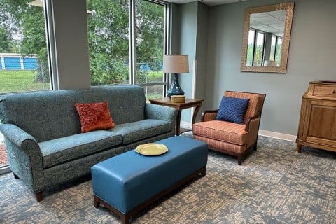 River Oaks Nursing & Rehabilitation Center LLC