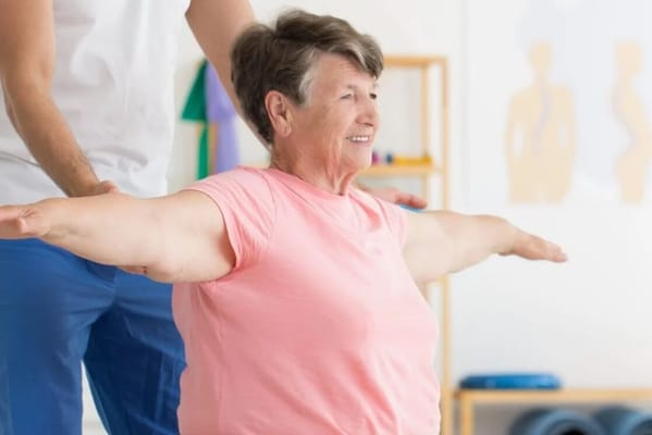 Senior woman participating in a physical therapy session