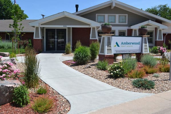 Front entrance of Amberwood Post Acute facility