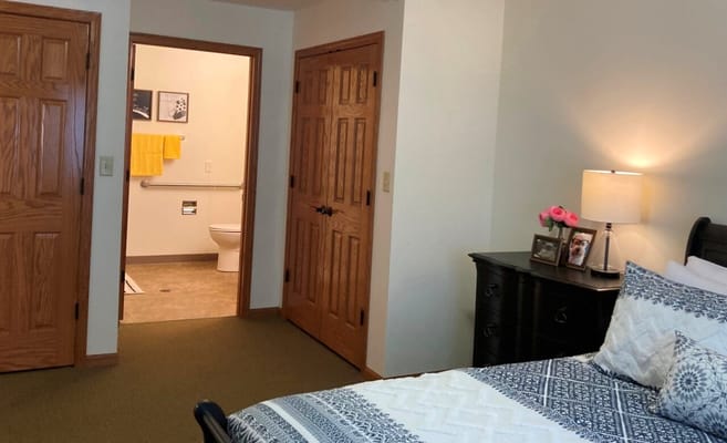 Cozy private resident room with ensuite bathroom