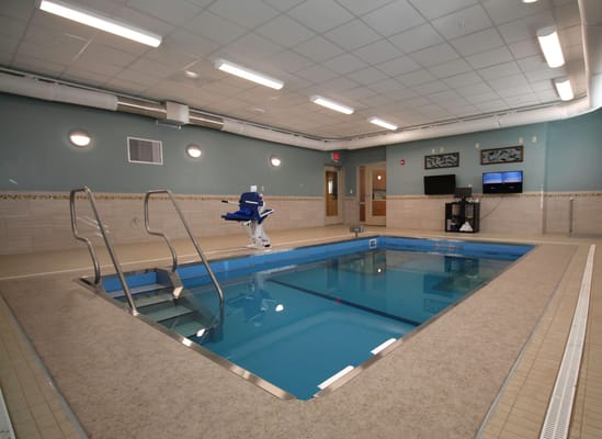 Indoor swimming pool with accessible lift