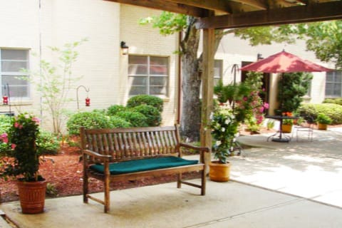 Lakeland Nursing & Rehab