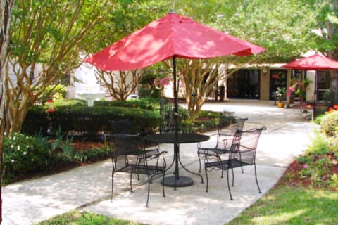 Lakeland Nursing & Rehab