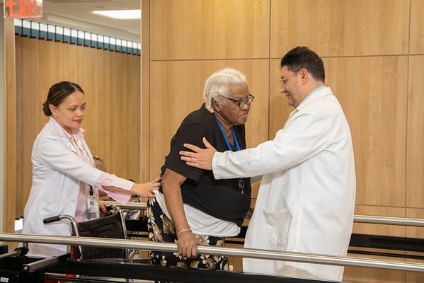 Brookhaven Rehabilitation & Health Care Center LLC