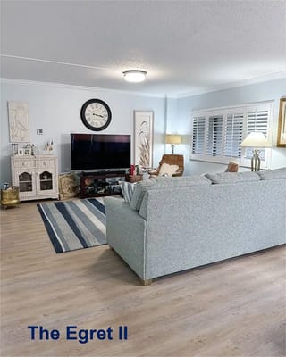 Cozy common area with comfortable seating