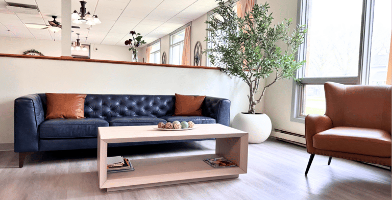 Cozy common area with comfortable seating