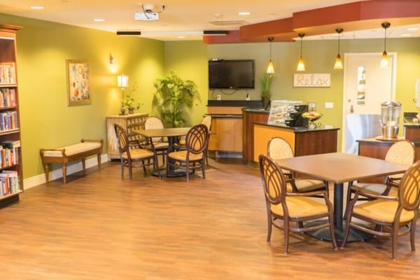 Paramount Senior Living at Chambersburg Road