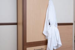 Waters Edge Rehab & Nursing Center at Port Jefferson