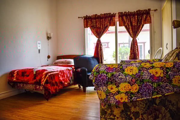 Cardinal Yu-Pin Manor