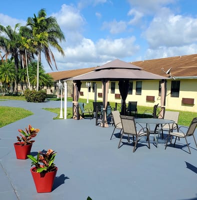 Sunny Hills Assisted Living (Memory