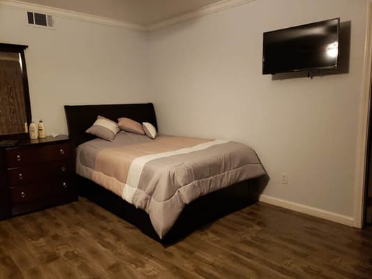 Paradise in the Valley LLC