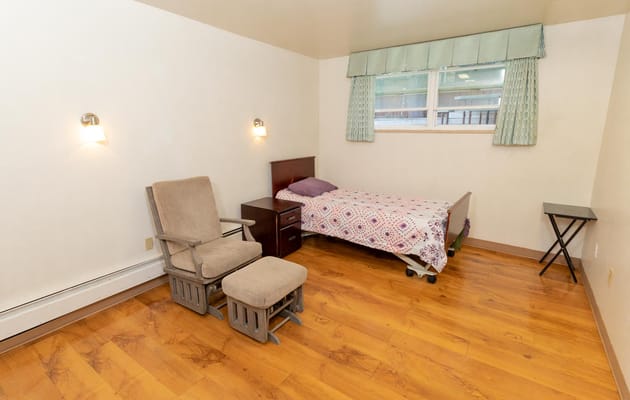 Chateau Des Mons Care and Assisted Living