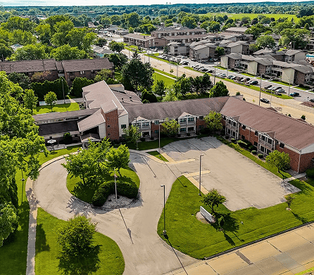 Aerial view of Autumn Oaks facility and grounds
