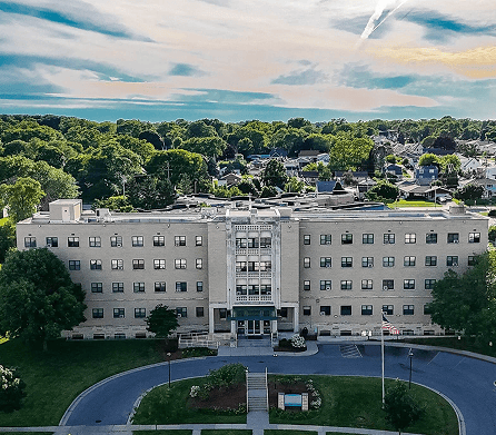 Aerial view of the Autumn Oaks facility building