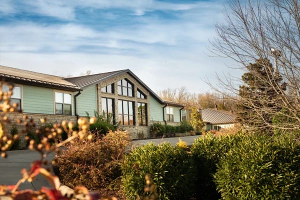Exterior view of Countryside Health & Rehab building