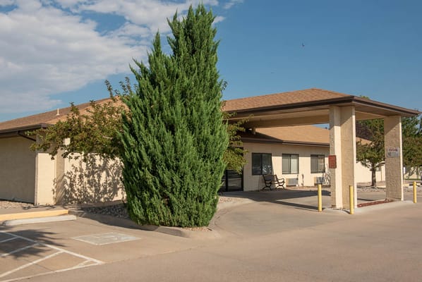 Exterior view of the Life Care Center of Pueblo facility