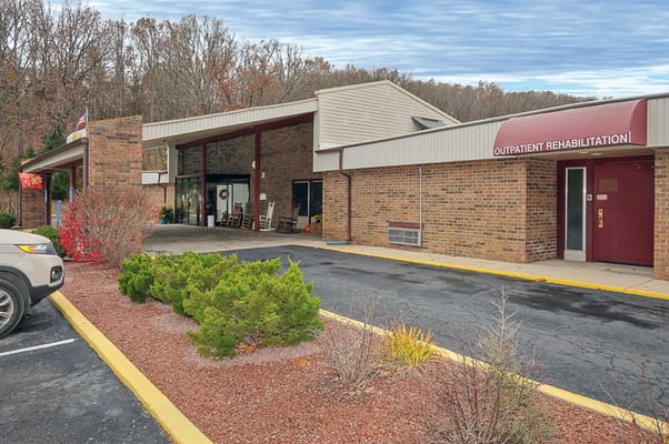 Exterior view of the outpatient rehabilitation entrance