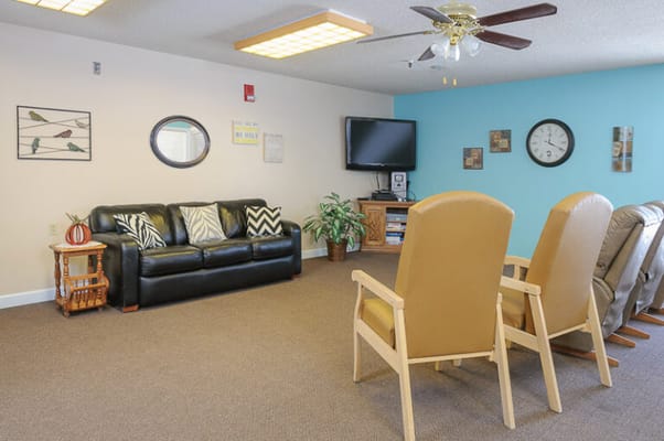 Cozy common area with furniture and decor