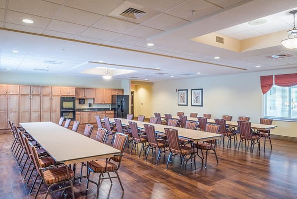 Dining room with tables and chairs arranged