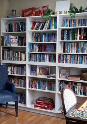 Interior view of a cozy library with bookshelves