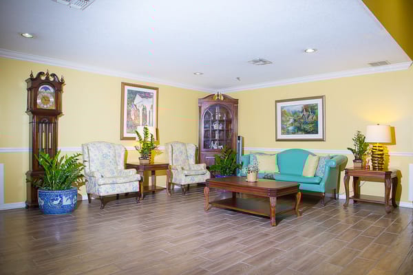 Bright and inviting common area with seating